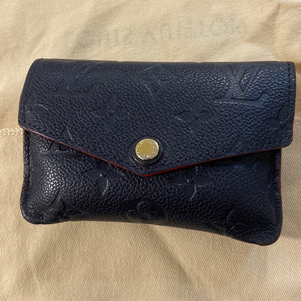 Louis Vuitton wallet with keychain